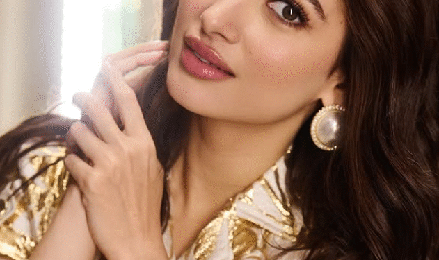 خوبصورتی کا نیا راز؟ جلد کے دانوں کے لیے تھوک؟ تمنا بھاٹیا کا سادہ مگر چونکا دینے والا مشورہ