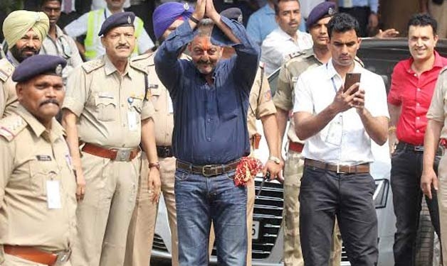 جیل میں قاتلانہ حملہ؟ سنجے دت کا چونکا دینے والا انکشاف