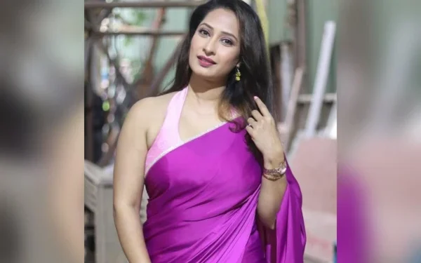 مشہور بھارتی اداکارہ کینسر سے جنگ لڑتے ہوئے چل بسیں